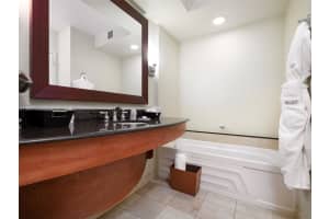 18001 Collins Ave #1418, Sunny Isles Beach, FL 33160, Sold 10/24/25