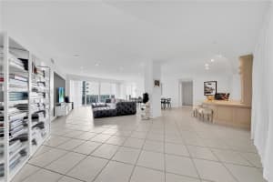 9601 Collins Ave APT 809, Bal Harbour, FL 33154, - MLS#A11824782