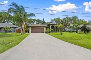 1025 Sw Placetas Ave Port Saint Lucie, FL 34953 - MLS#A11824793