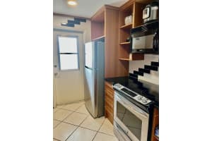 930 SE 9th Ave APT 11, Pompano Beach, FL 33060, - MLS#A11824794
