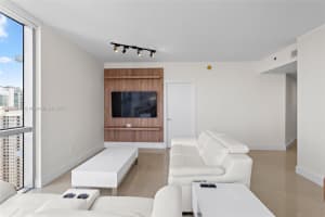 1060 Brickell Ave # 4001, Miami, FL 33131, - MLS#A11824807