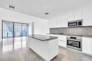 88 Sw 7th Street 1006, Miami, Fl 33130, Miami