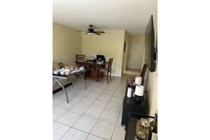 120 Royal Palm Rd APT 215, Hialeah Gardens, FL 33016, - MLS#A11824859