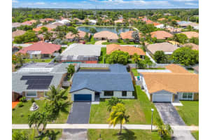 7441 NW 38th Ct, Lauderhill, FL 33319, - MLS#A11824878