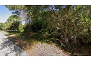 18404 Jefferson Ave Port Charlotte, FL 33954 - MLS#A11824903