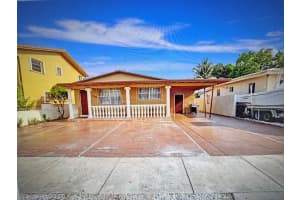 166 E 16th St, Hialeah