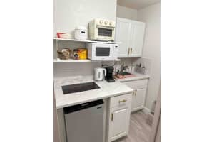 950 NE 127th St #1, North Miami, FL 33161, - MLS#A11824994
