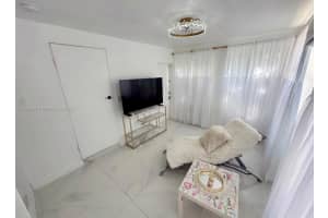 950 NE 127th St #1, North Miami, FL 33161, - MLS#A11824994