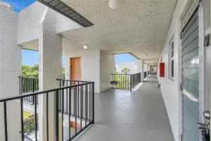 9311 Orange Grove Dr APT 409, Davie, FL 33324, Sold 08/15/25