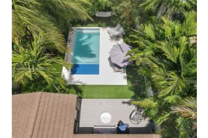 3020 Sw 2nd Ave, Miami