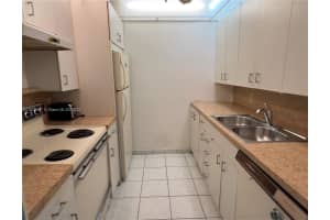 4701 Martinique Dr APT F1, Coconut Creek, FL 33066, Sold 10/16/25