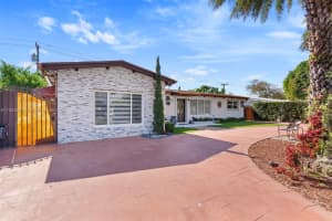 9400 Caribbean Blvd Cutler Bay, FL 33189 - MLS#A11825091