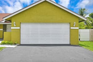 5610 NW 54th Ave, Tamarac, FL 33319, Sold 07/30/25