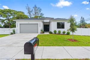 2101 NW 27th St, Oakland Park, FL 33311, Sold 08/18/25