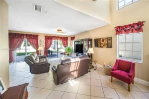 111 Nw 151st Ave Pembroke Pines, FL 33028 - MLS#A11825248