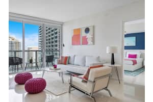 485 Brickell Ave 2501, Miami
