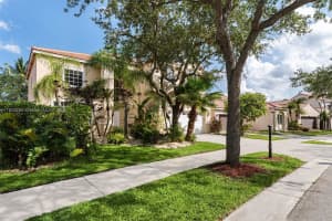 380 Cambridge Dr #0, Weston, FL 33326, - MLS#A11825285