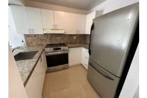 16465 NE 22nd Ave APT 417, North Miami Beach, FL 33160, - MLS#A11825323