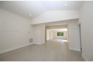 2949 SW 14th St, Miami, FL 33145, - MLS#A11825332