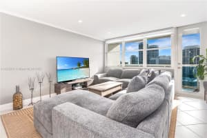 6770 Indian Creek Dr APT 14C, Miami Beach, FL 33141, - MLS#A11825427