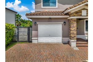 23061 SW 114th Path, Miami, FL 33170, - MLS#A11825452