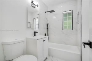 MLS# A11825477, Miami Gardens, Florida 33054