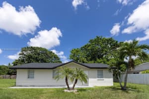 355 SW 17th Ave, Homestead, FL 33030, - MLS#A11825529