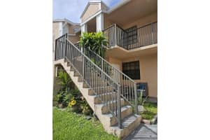 1002 Adams Ave 1002e, Homestead