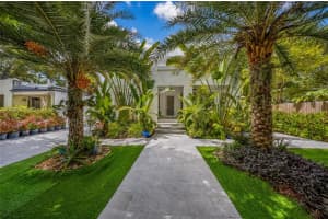 120 Nw 49th St, Miami