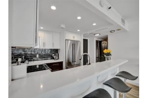 1470 NE 123rd St, North Miami, FL 33161, Sold 08/08/25
