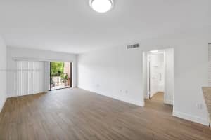 8261 SW 128th St APT 215, Pinecrest, FL 33156, - MLS#A11825629
