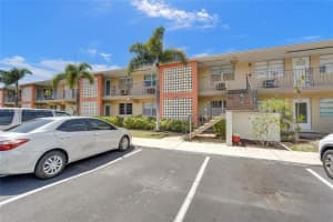 2106 NE 56th Ct APT 108, Fort Lauderdale, FL 33308, Sold 10/17/25