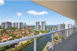 3701 N Country Club Dr APT 2209, Aventura, FL 33180, Sold 08/06/25