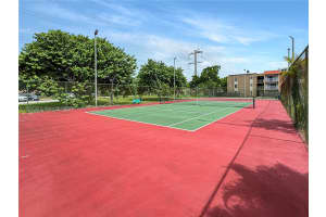 5201 Geneva Ct Apartment 201, Doral, FL 33166, Sold 09/08/25
