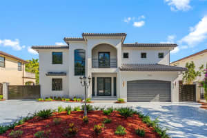 8946 NW 176th Ln, Hialeah, FL 33018, Sold 08/27/25