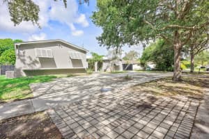10220 SW 108th St, Miami, FL 33176, Sold 08/29/25
