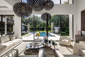 6850 Sw 73rd Ct, Miami