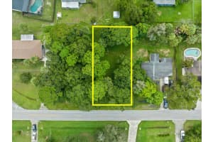 7101 Sebastian Rd Fort Pierce, FL 34951 Sold 12/12/25