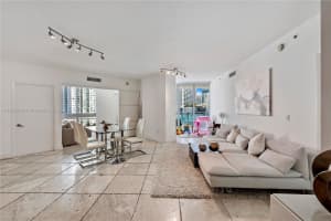350 S Miami Ave APT 1102, Miami, FL 33130, - MLS#A11825905
