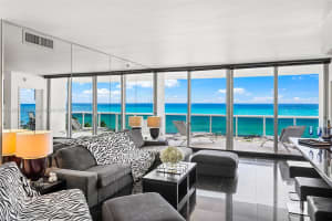 Blue Diamond Tower, 4779 Collins Ave APT 702, Miami Beach, FL 33140, - MLS#A11825917