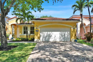 12779 SW 27th St, Miramar, FL 33027, Sold 08/07/25