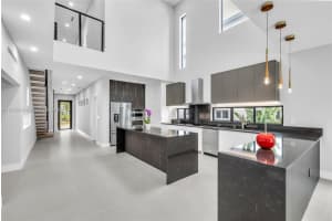 808 Sw 9th St 808-a, Fort Lauderdale