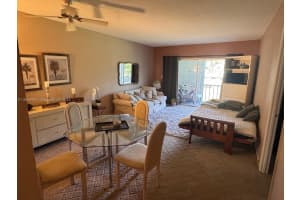 5200 Washington St APT 207, Hollywood, FL 33021, Sold 08/14/25