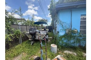 10315 SW 42nd St, Miami, FL 33165, Sold 08/25/25