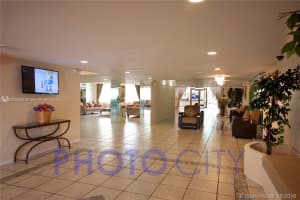 2821 N Miami Beach Blvd #2e, North Miami Beach, FL 33160, - MLS#A11826050