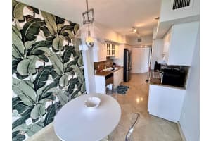 8925 Collins Ave APT 9G, Surfside, FL 33154, - MLS#A11826096