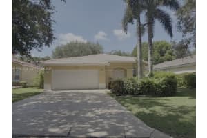 4390 Nw 41st Pl, Coconut Creek