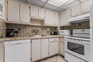 1913 S Ocean Dr APT 316, Hallandale Beach, FL 33009, - MLS#A11826211