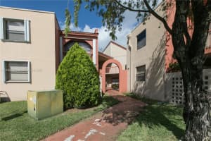 10241 NW 9th St Cir 109 5, Miami, FL 33172, Sold 11/22/25