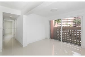 10241 NW 9th St Cir 109 5, Miami, FL 33172, Sold 11/22/25